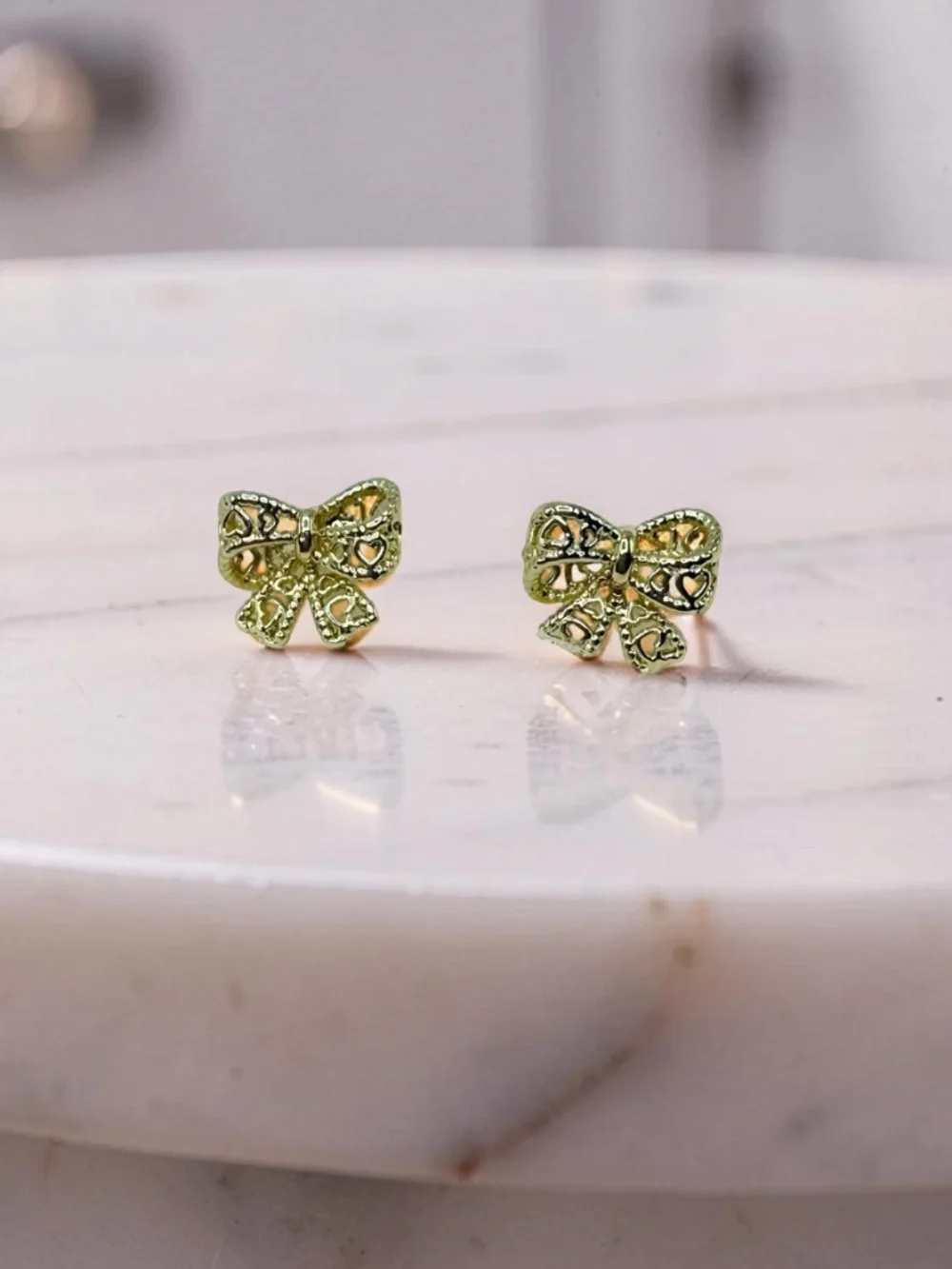 Chic Tiny Hollow Heart & Bow Stud Earrings in Gold